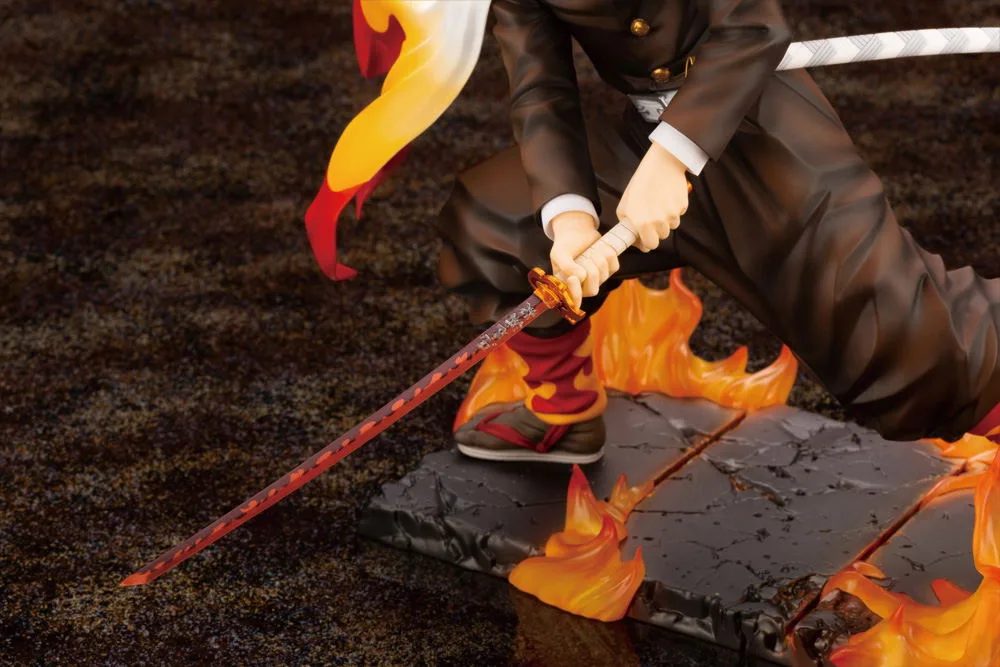 ARTFX J Demon Slayer Kimetsu no Yaiba 1/8 Scale Pre-Painted Figure: Kyojuro Rengoku