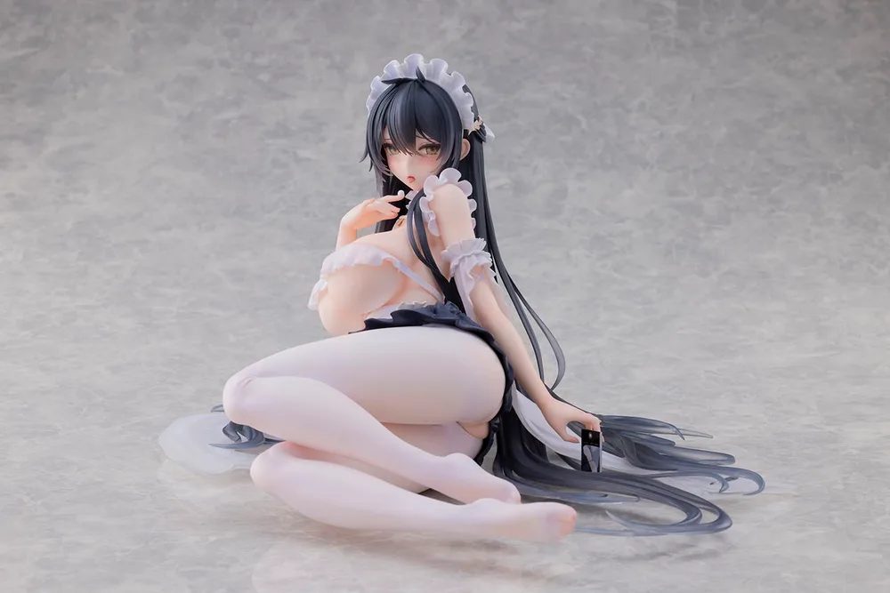 Azur Lane 1/4 Scale Pre-Painted Figure: Indomitable Ms. Motivationless Maid Ver.