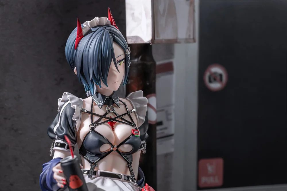 Azur Lane 1/6 Scale Pre-Painted Figure: Ulrich von Hutten Madchen Trummer Ver.