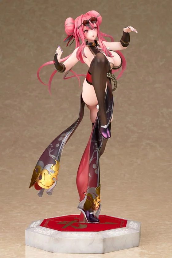 Azur Lane 1/7 Scale Pre-Painted Figure: Bremerton Action Cruise Ver.