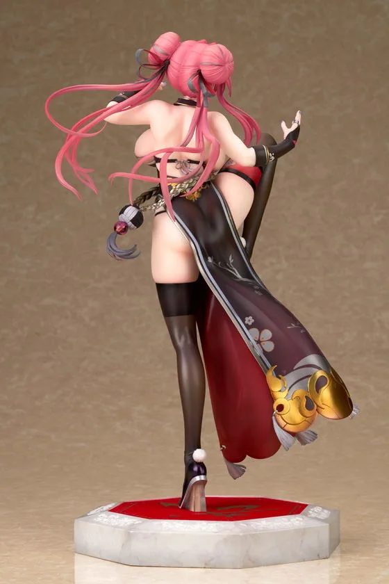 Azur Lane 1/7 Scale Pre-Painted Figure: Bremerton Action Cruise Ver.