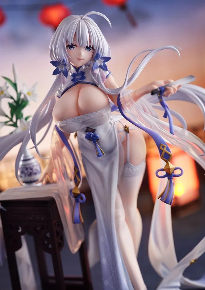 Azur Lane 1/7 Scale Pre-Painted Figure: Illustrious Maiden Lily's Radiance Ver.