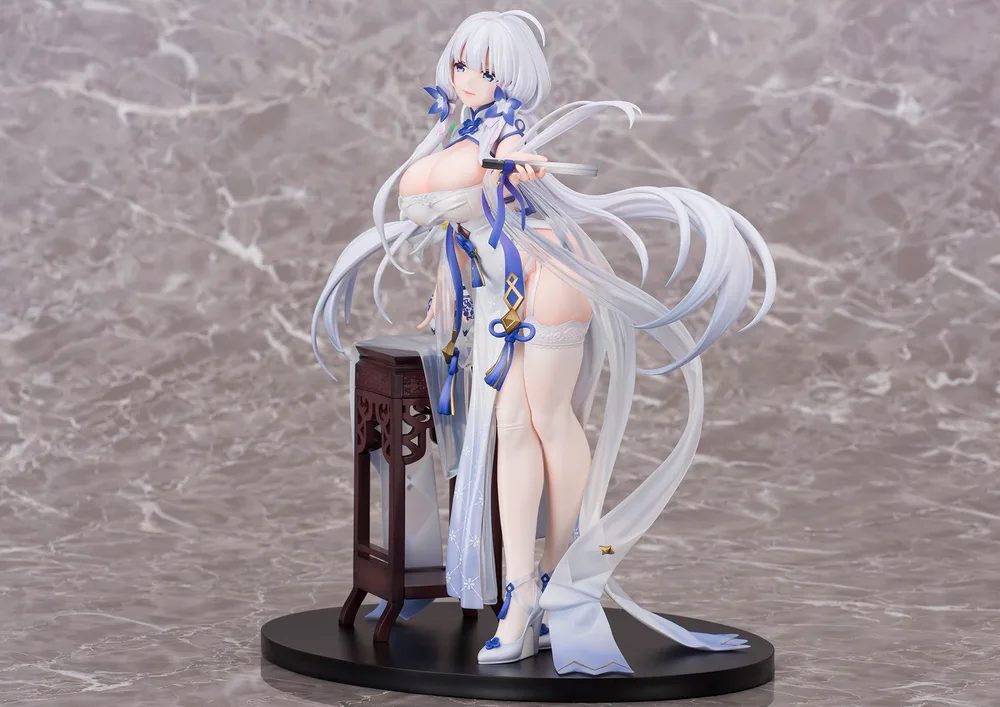 Azur Lane 1/7 Scale Pre-Painted Figure: Illustrious Maiden Lily's Radiance Ver.