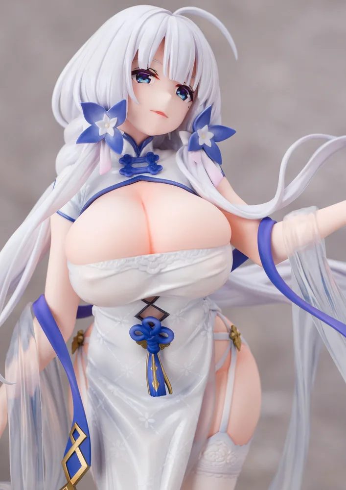 Azur Lane 1/7 Scale Pre-Painted Figure: Illustrious Maiden Lily's Radiance Ver.