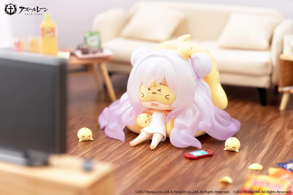 Azur Lane JUUs Time Chibi Figure: Le Malin