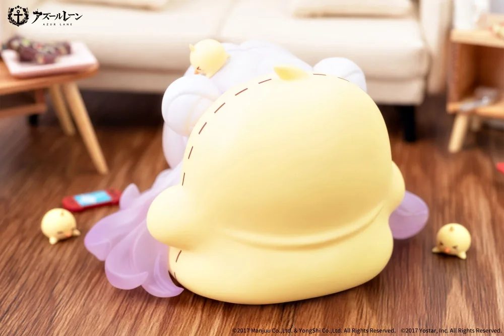 Azur Lane JUUs Time Chibi Figure: Le Malin