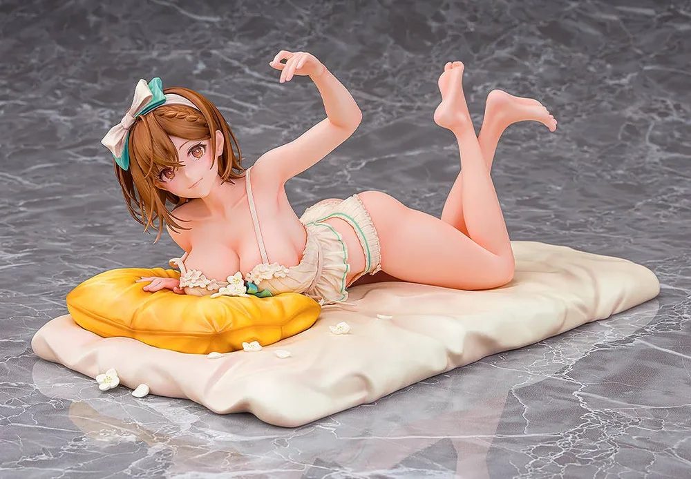 Azur Lane x Atelier Ryza 2 Collaboration 1/7 Scale Pre-Painted Figure: Reisalin Stout Late-Night Alchemist Ver.