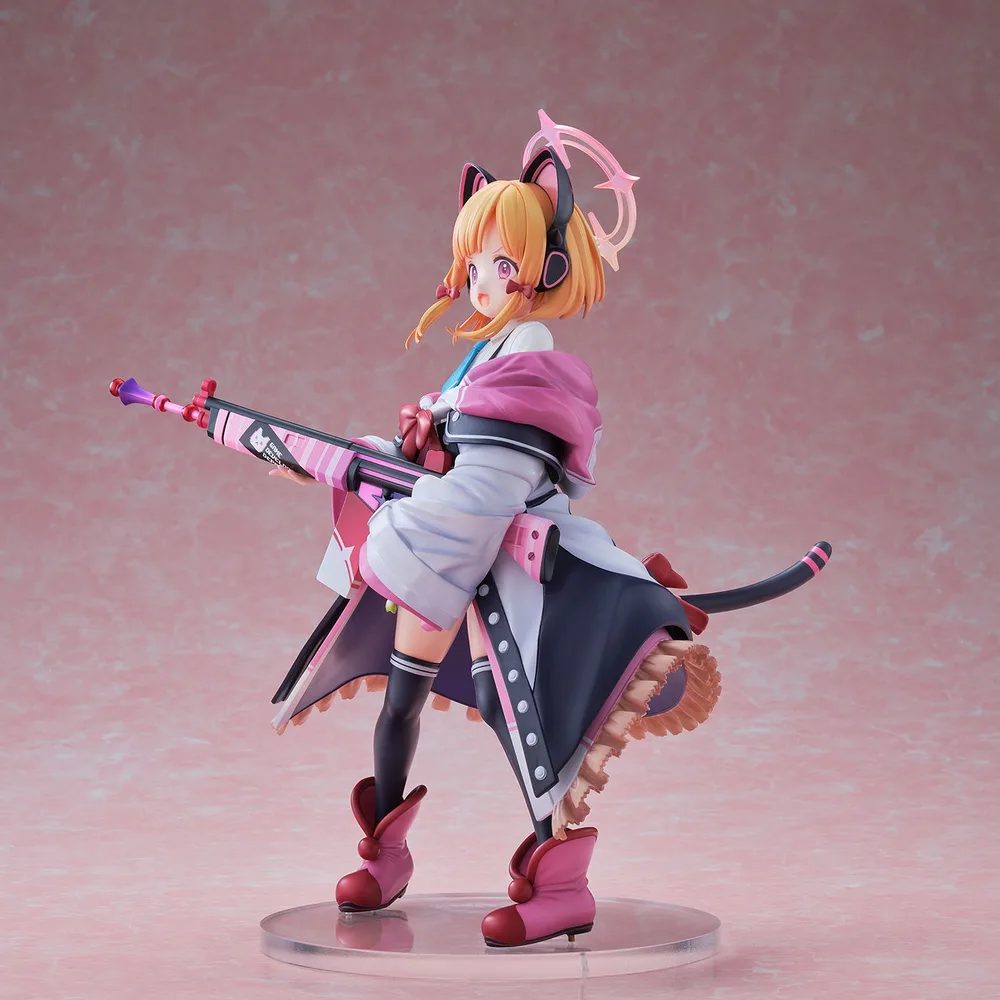 Blue Archive 1/6 Scale Pre-Painted Figure: Momoi