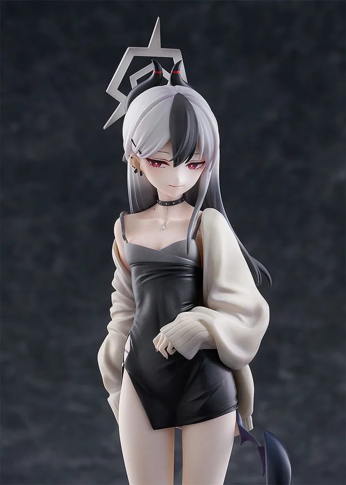 Blue Archive 1/7 Scale Pre-Painted Figure: Kayoko (Dress)