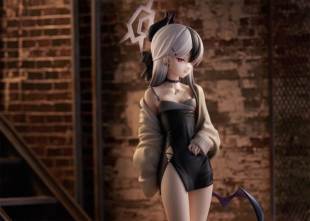 Blue Archive 1/7 Scale Pre-Painted Figure: Kayoko (Dress)