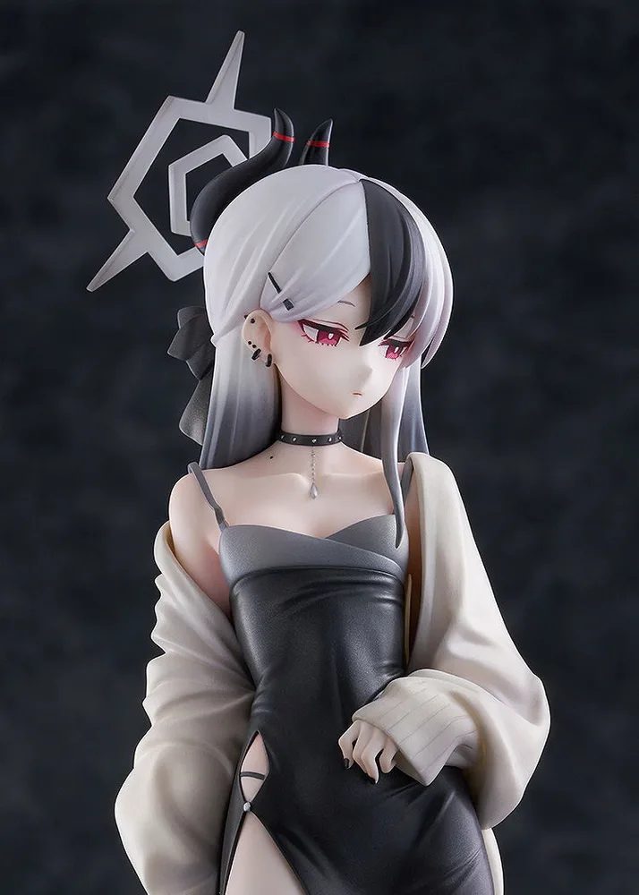 Blue Archive 1/7 Scale Pre-Painted Figure: Kayoko (Dress)