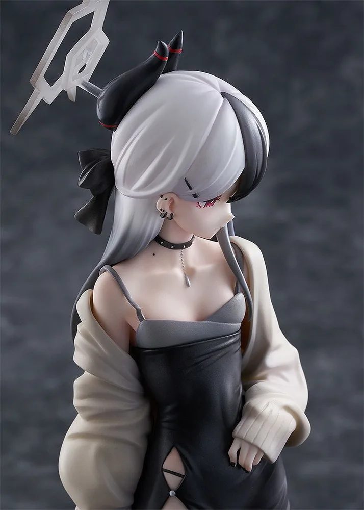 Blue Archive 1/7 Scale Pre-Painted Figure: Kayoko (Dress)