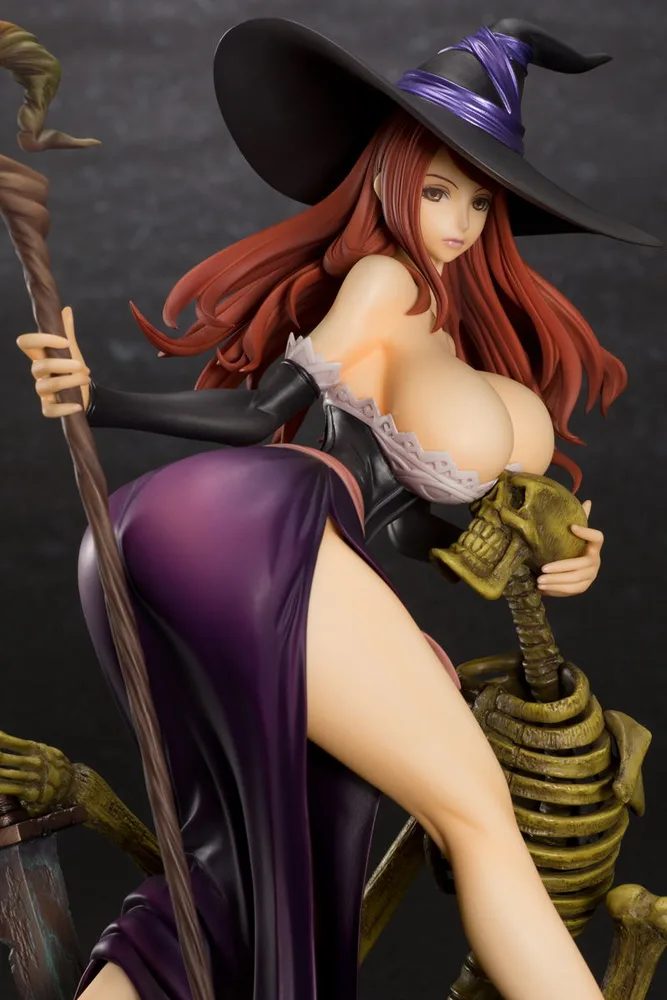 Dragon's Crown 1/7 Scale Pre-Painted Figure: Sorceress (Re-run)