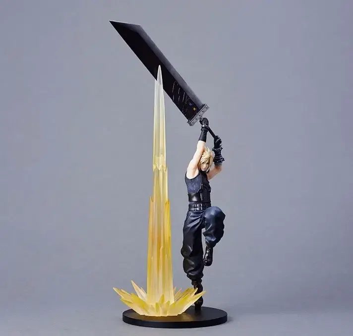 Final Fantasy VII Rebirth Pre-Painted Figure: Cloud Strife