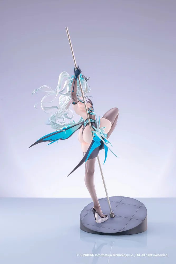 Girls' Frontline 1/7 Scale Pre-Painted Figure: PA-15 Light Treading Night Ver.