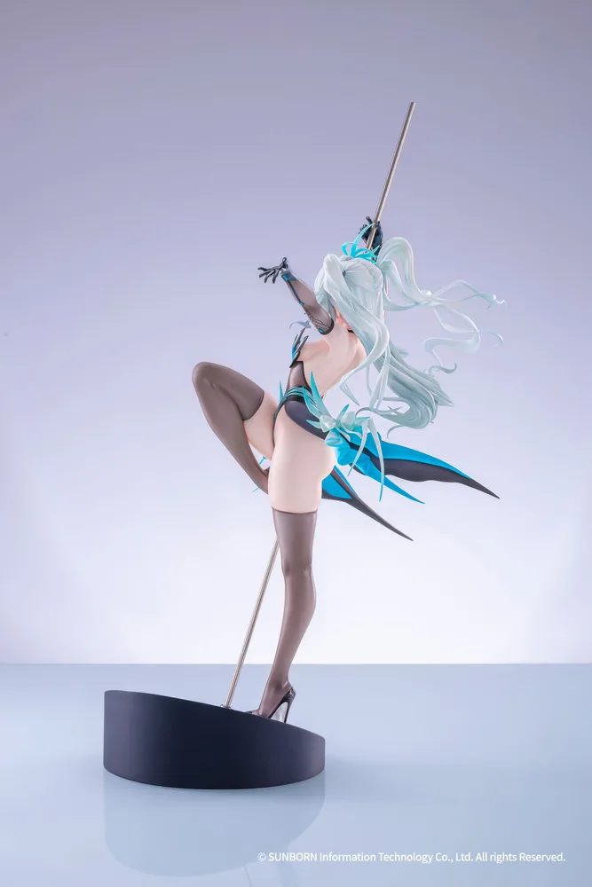 Girls' Frontline 1/7 Scale Pre-Painted Figure: PA-15 Light Treading Night Ver.