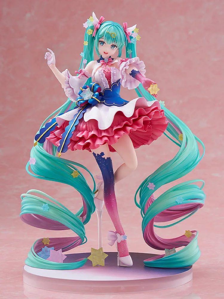 Hatsune Miku Creators Collection 1/7 Scale Pre-Painted Figure: Hatsune Miku Rosuuri Ver.