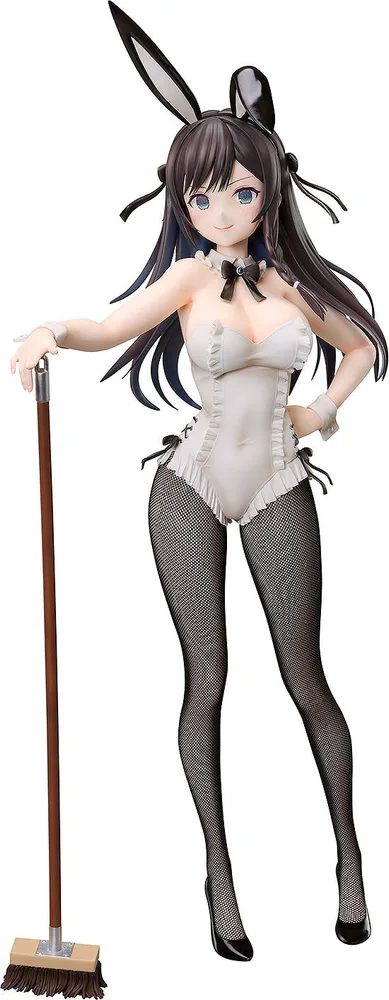 I May Be a Guild Receptionist, But I'll Solo Any Boss to Clock Out on Time 1/4 Scale Pre-Painted Figure: Alina Clover Bunny Ver.