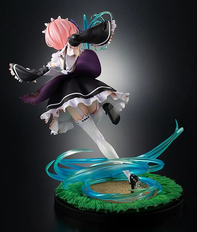 KD Colle Re:Zero - Starting Life in Another World 1/7 Scale Pre-Painted Figure: Ram Battle with Roswaal Ver.