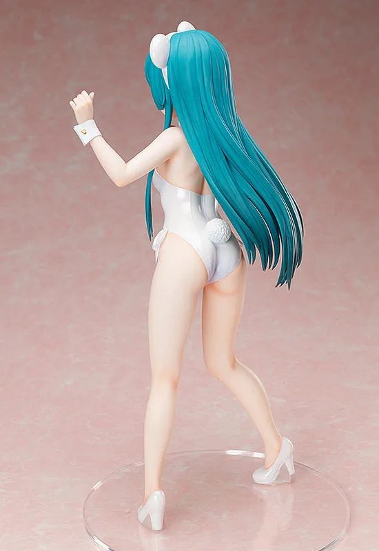 Kuma Kuma Kuma Bear 1/4 Scale Pre-Painted Figure: Yuna White Bear Suit Ver.
