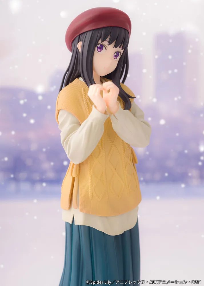 Lycoris Recoil 1/7 Scale Pre-Painted Figure: Inoue Takina Winter Clothes Ver.