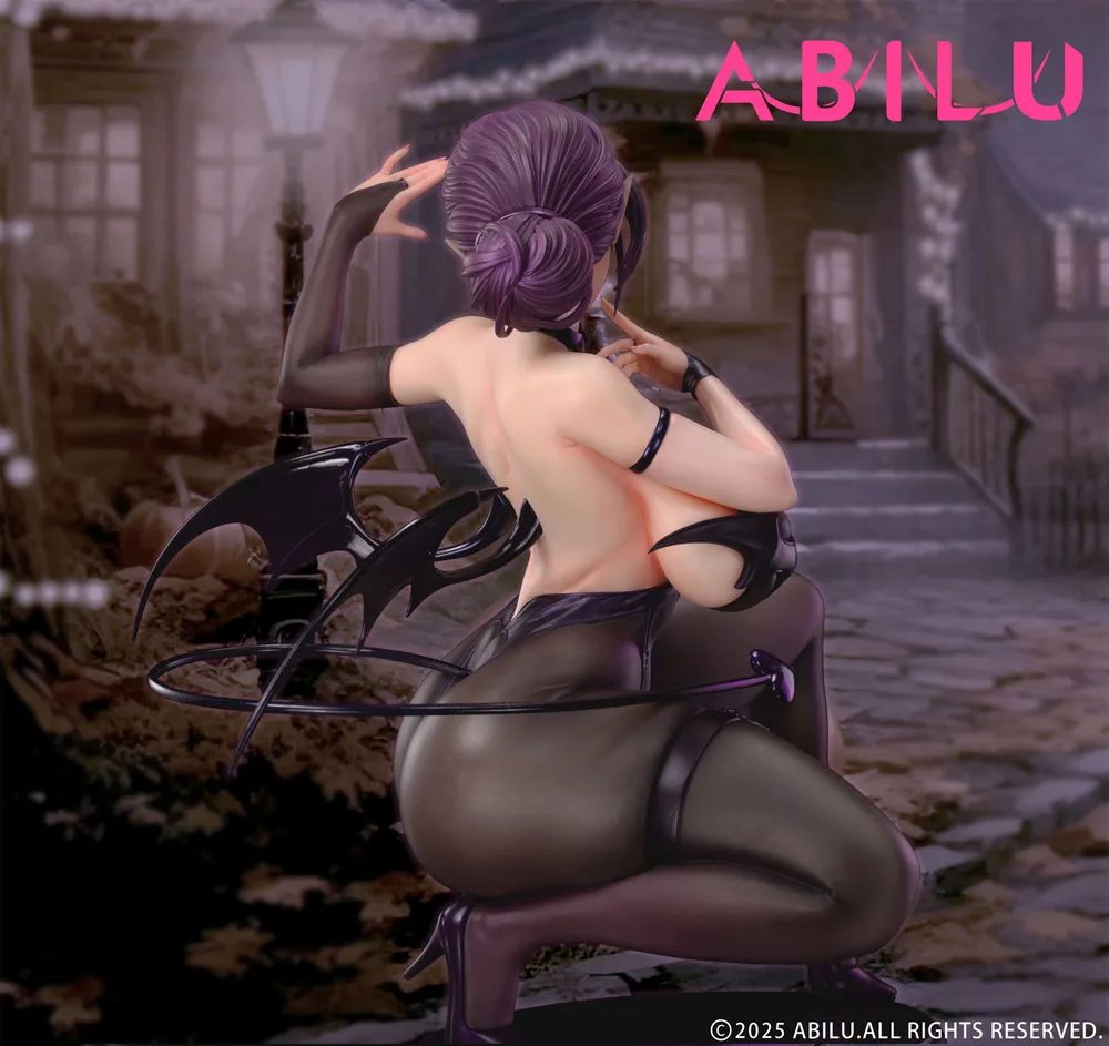 Molly's Dressing Time Witch Ver. 1/4 Scale Pre-Painted Figure