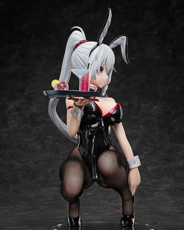 Original Character 1/4 Scale Pre-Painted Figure: Black Bunny Illustration by Teddy