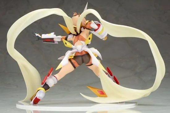 Senki Zesshou Symphogear GX 1/7 Scale Pre-Painted Figure: Hibiki Tachibana (Re-run)