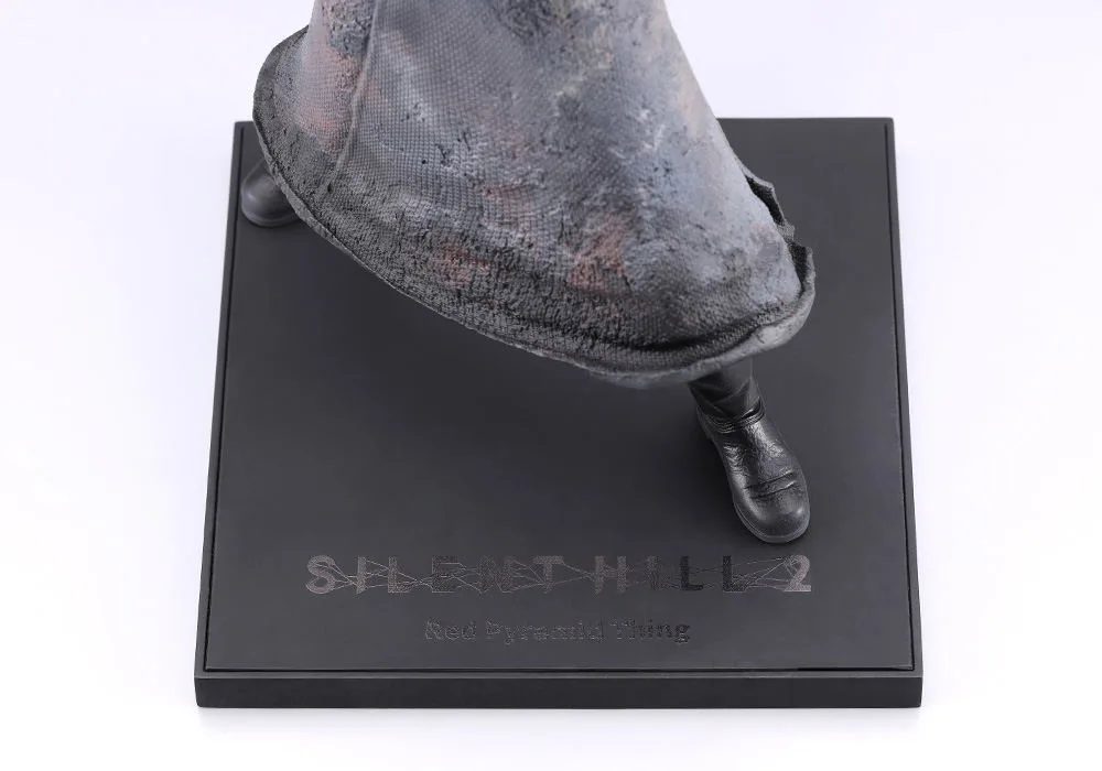 Silent Hill 2 1/7 Scale Pre-Painted Figure: Oshi Works Red Pyramid Thing