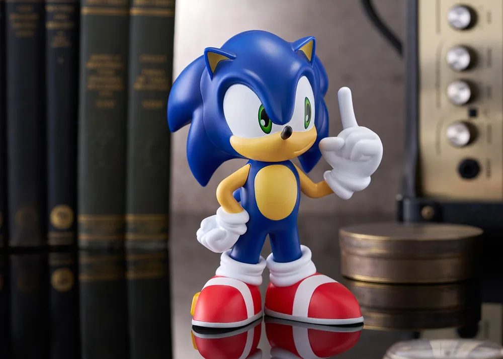 SoftB Half Sonic the Hedgehog Pre-Painted Figure: Sonic the Hedgehog