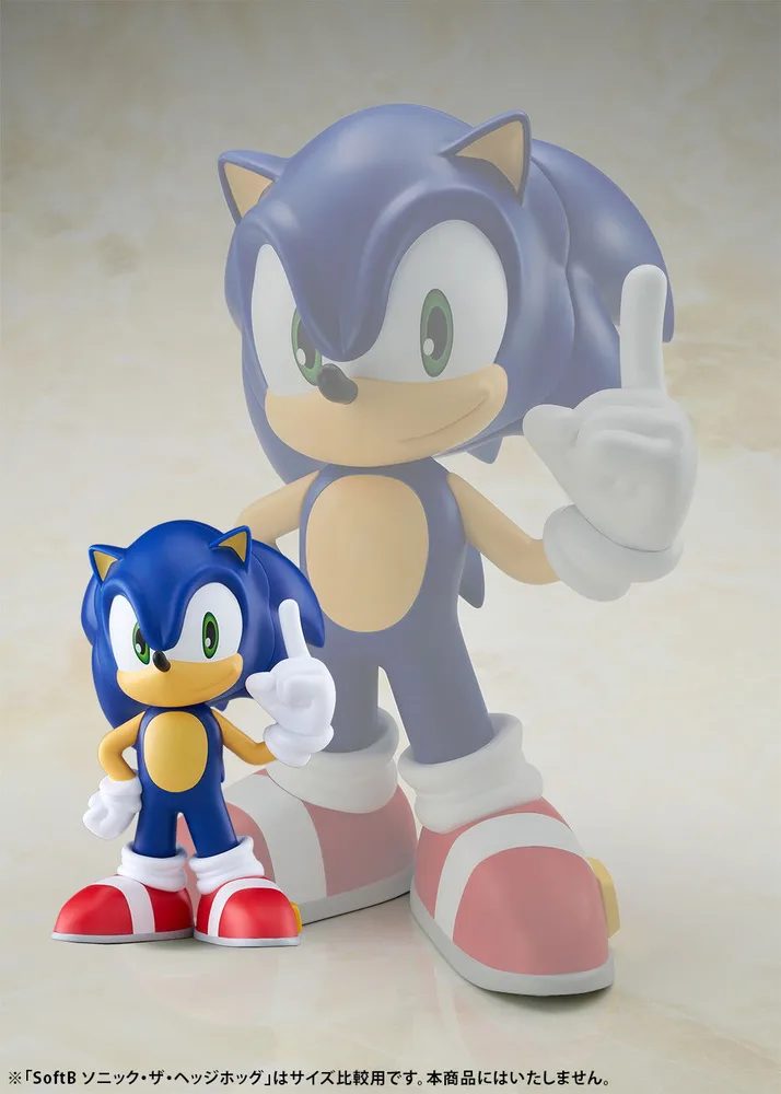 SoftB Half Sonic the Hedgehog Pre-Painted Figure: Sonic the Hedgehog