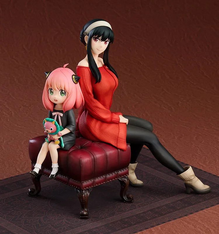Spy x Family 1/7 Scale Pre-Painted Figure: Anya & Yor