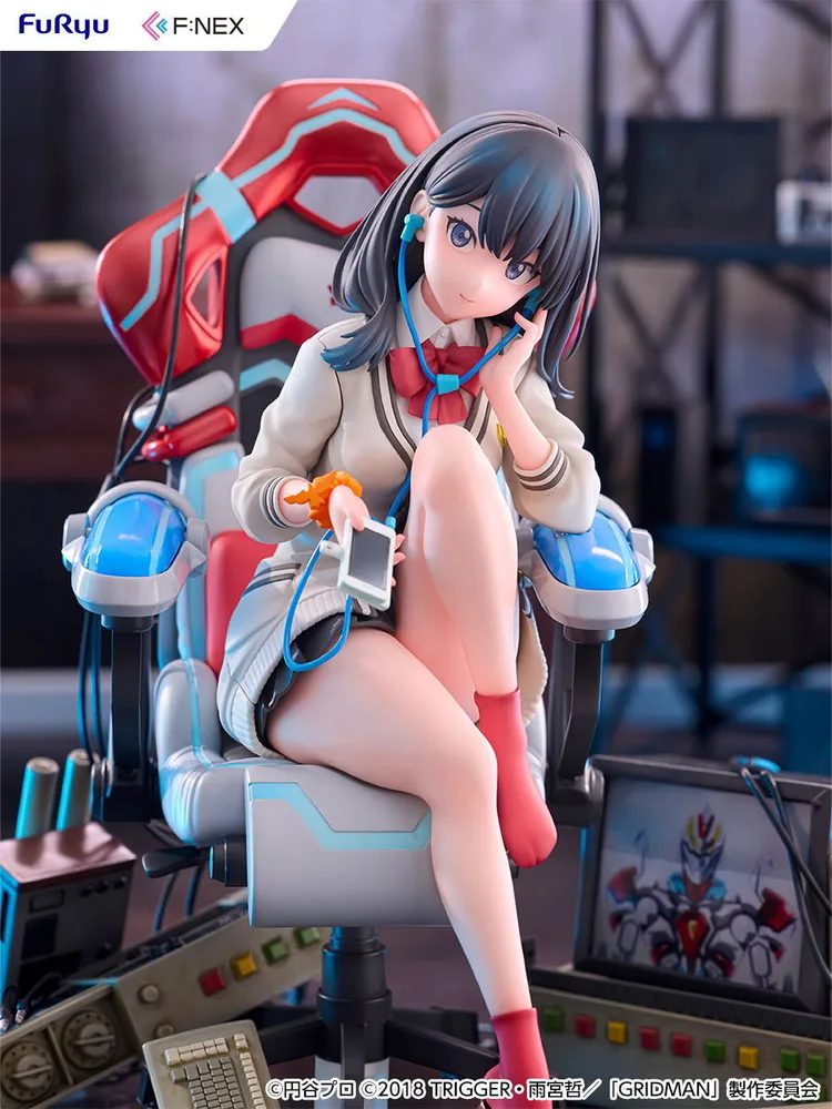 SSSS.Gridman 1/7 Scale Pre-Painted Figure: Takarada Rikka Gaming Chair Ver.