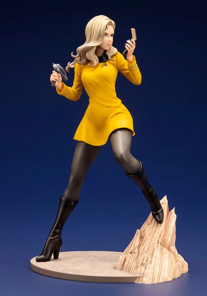 Star Trek 1/7 Scale Pre-Painted Figure: Star Trek Bishoujo Command Officer