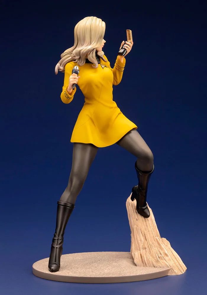 Star Trek 1/7 Scale Pre-Painted Figure: Star Trek Bishoujo Command Officer