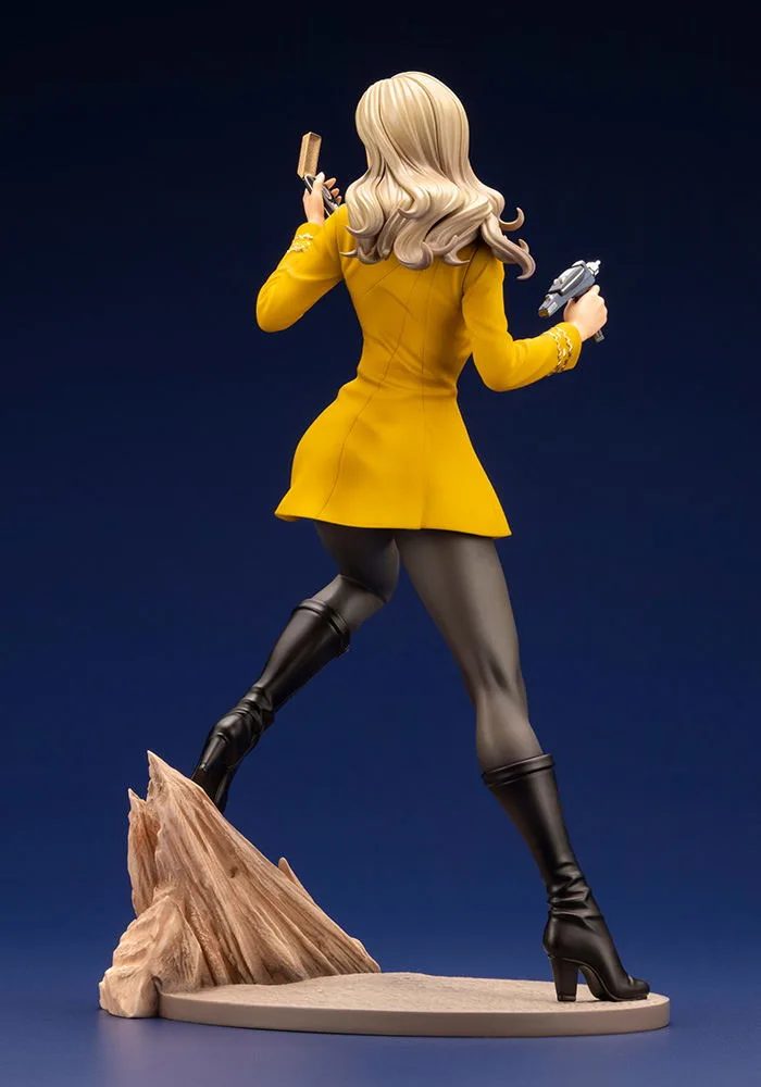 Star Trek 1/7 Scale Pre-Painted Figure: Star Trek Bishoujo Command Officer