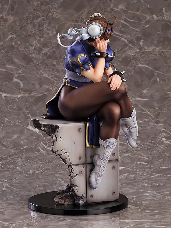 Street Fighter Series 1/6 Scale Pre-Painted Figure: Chun-Li