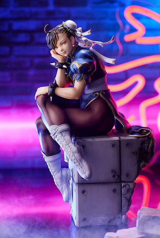 Street Fighter Series 1/6 Scale Pre-Painted Figure: Chun-Li