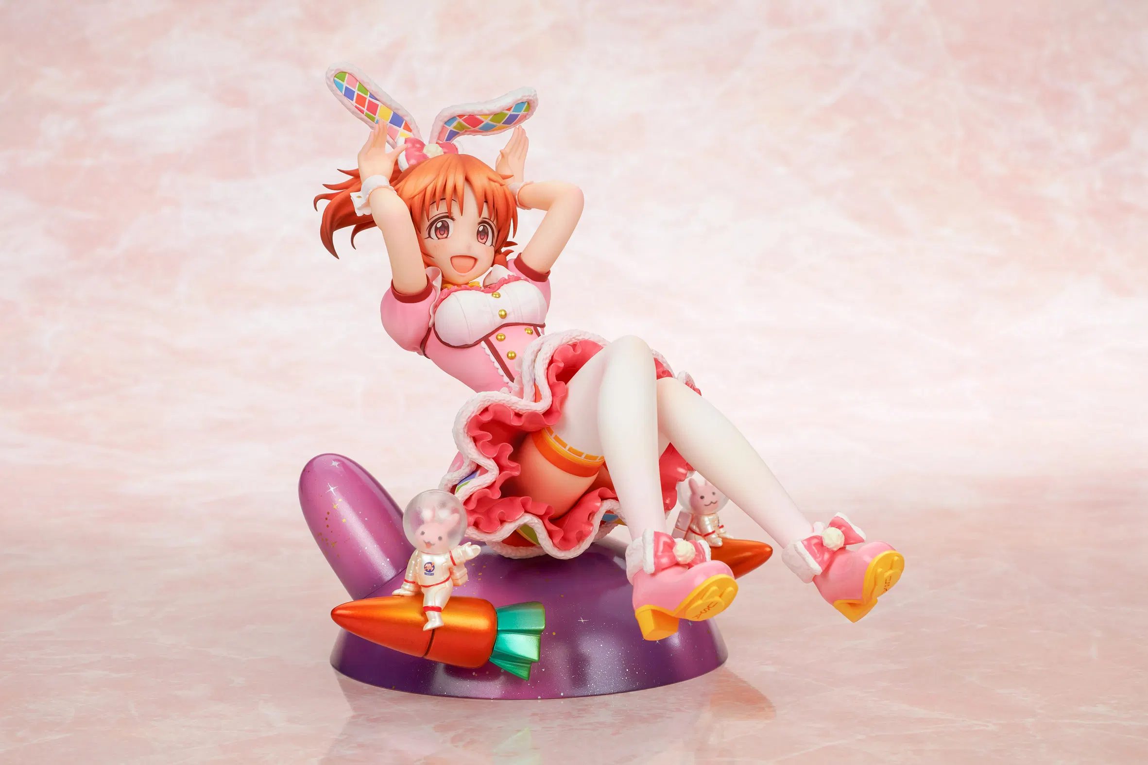 The Idolm@ster Cinderella Girls 1/7 Scale Pre-Painted Figure: Nana Abe Puripuri Usamin Ver.