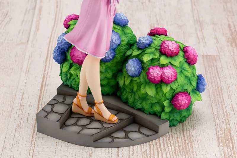 The Idolm@ster Cinderella Girls 1/8 Scale Pre-Painted Figure: Miyu Mifune -Off Stage-