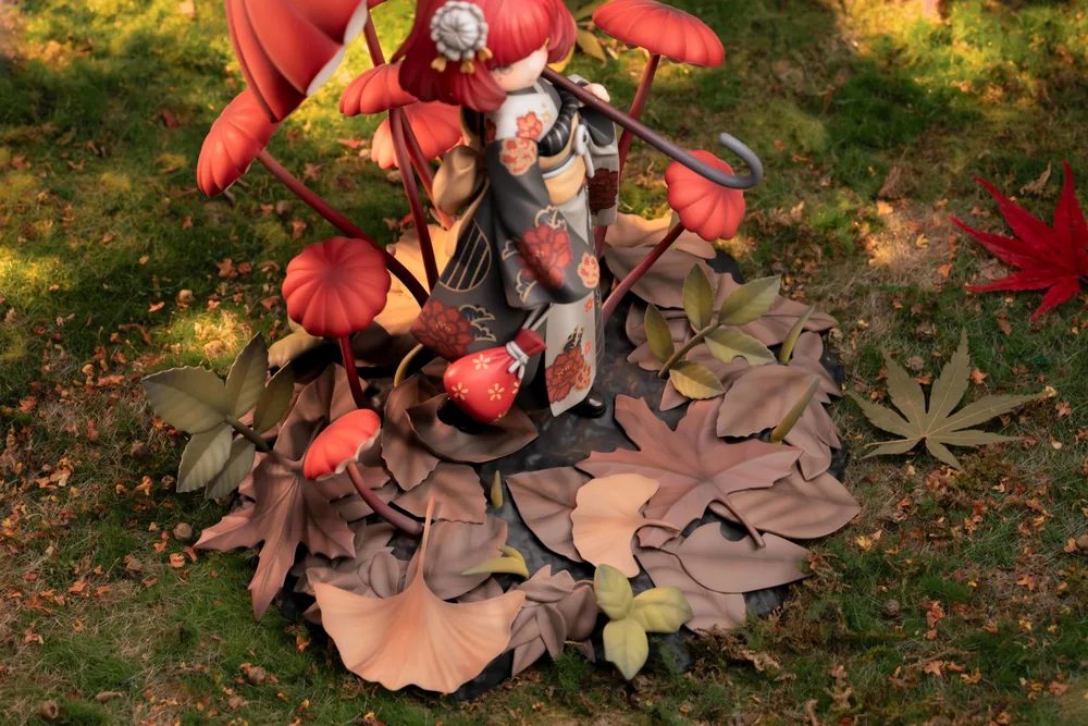 The Mushroom Girls Series No. 6 1/1 Scale Pre-Painted Figure: Marasmius Haematocephalus