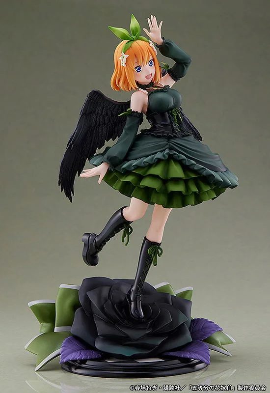 The Quintessential Quintuplets 1/7 Scale Pre-Painted Figure: Yotsuba Nakano Fallen Angel Ver.