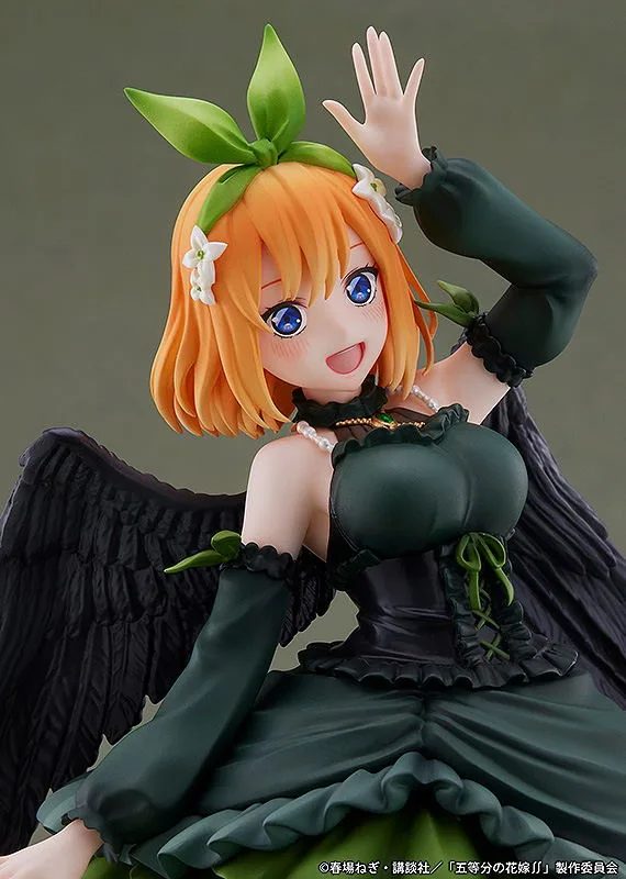 The Quintessential Quintuplets 1/7 Scale Pre-Painted Figure: Yotsuba Nakano Fallen Angel Ver.