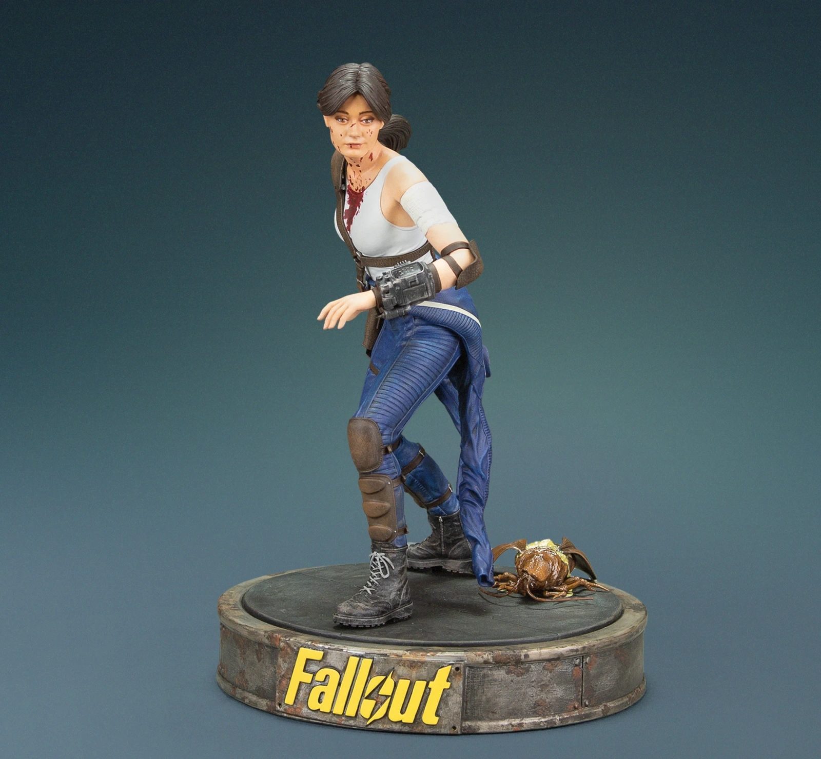 Fallout (Amazon): Lucy Figure