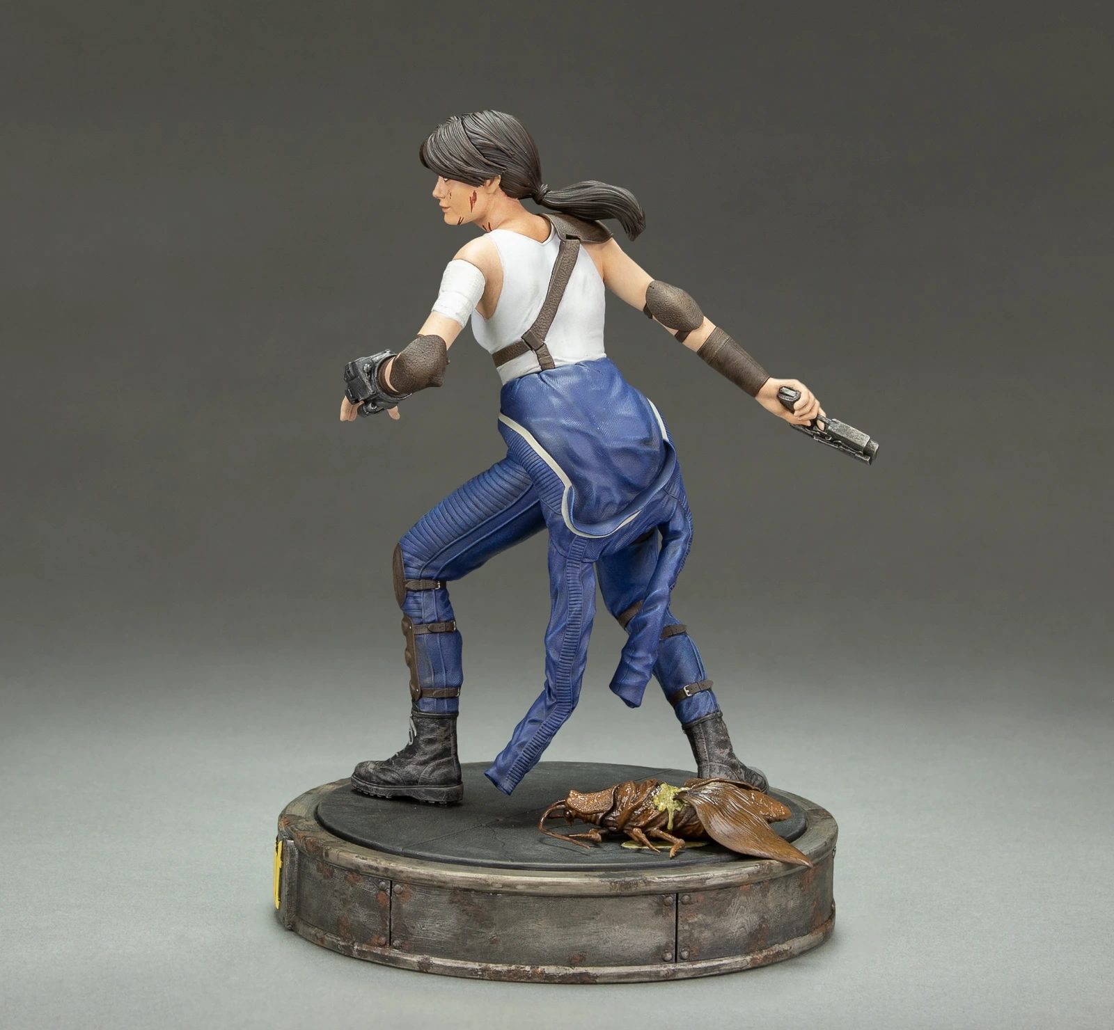 Fallout (Amazon): Lucy Figure