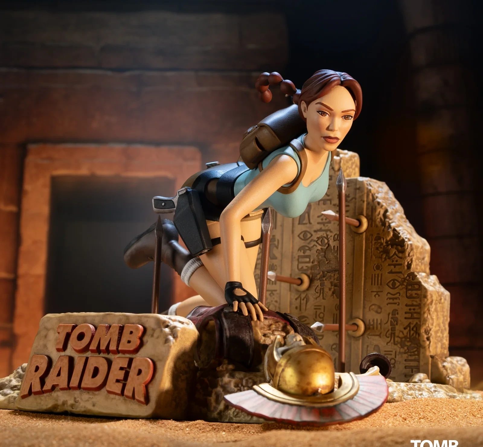 Tomb Raider: Lara Croft (Classic Era) PVC Statue