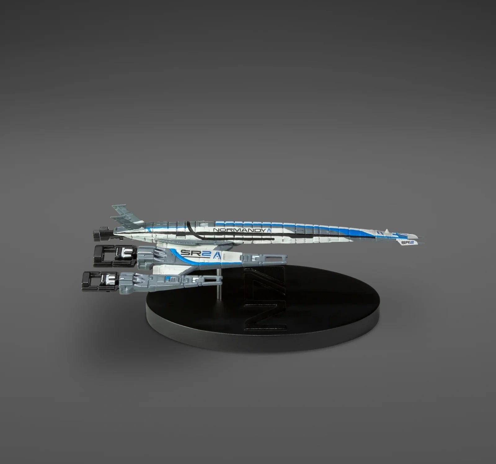 Mass Effect: Normandy SR-2 Ship Replica Remaster