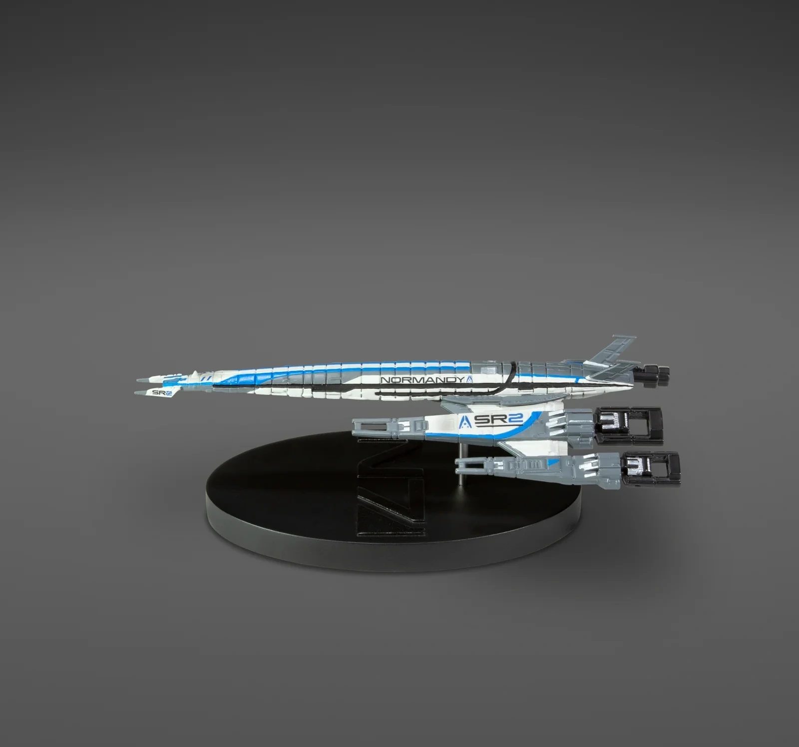 Mass Effect: Normandy SR-2 Ship Replica Remaster