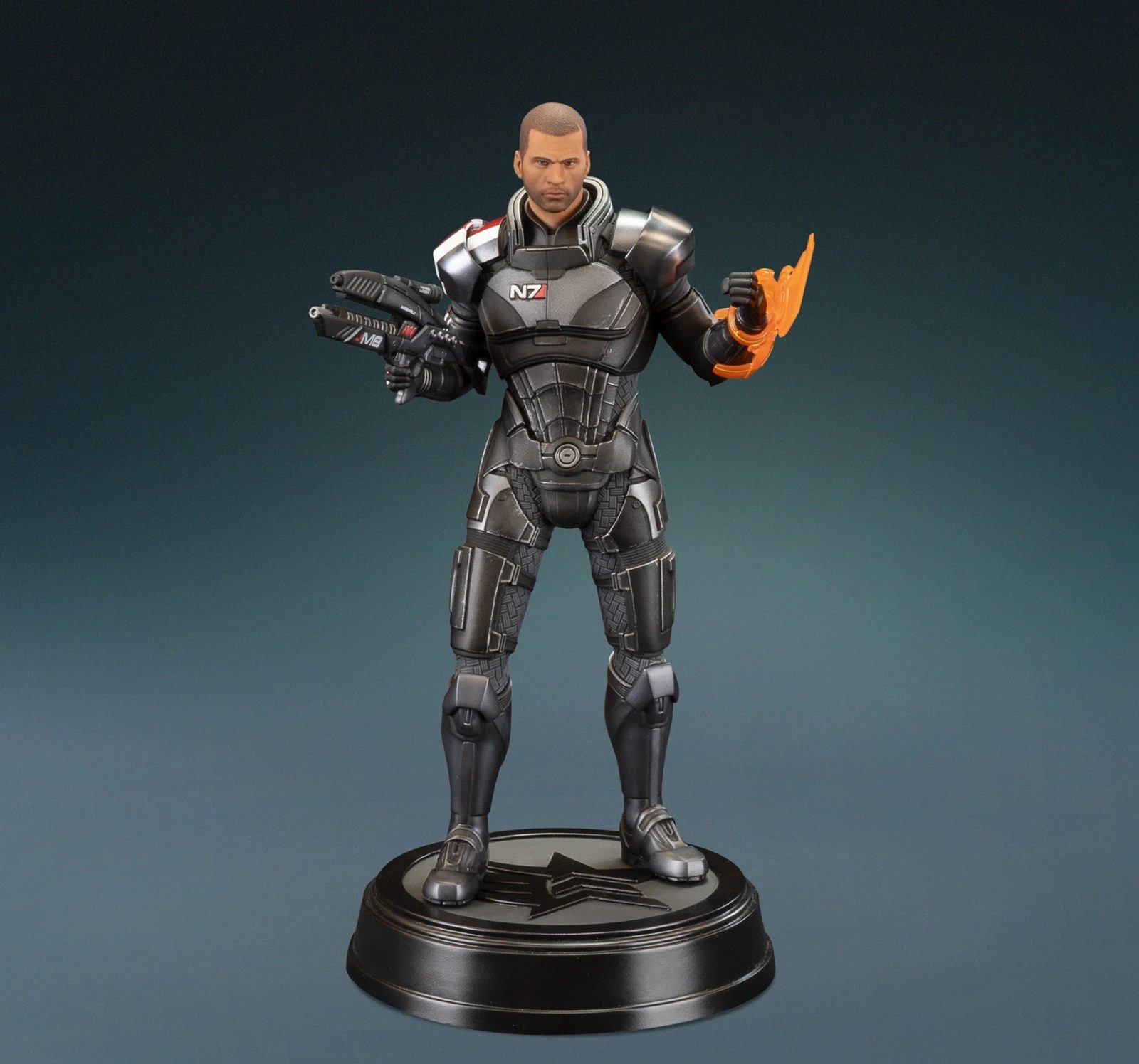 Mass Effect: Commander John Shepard Figure