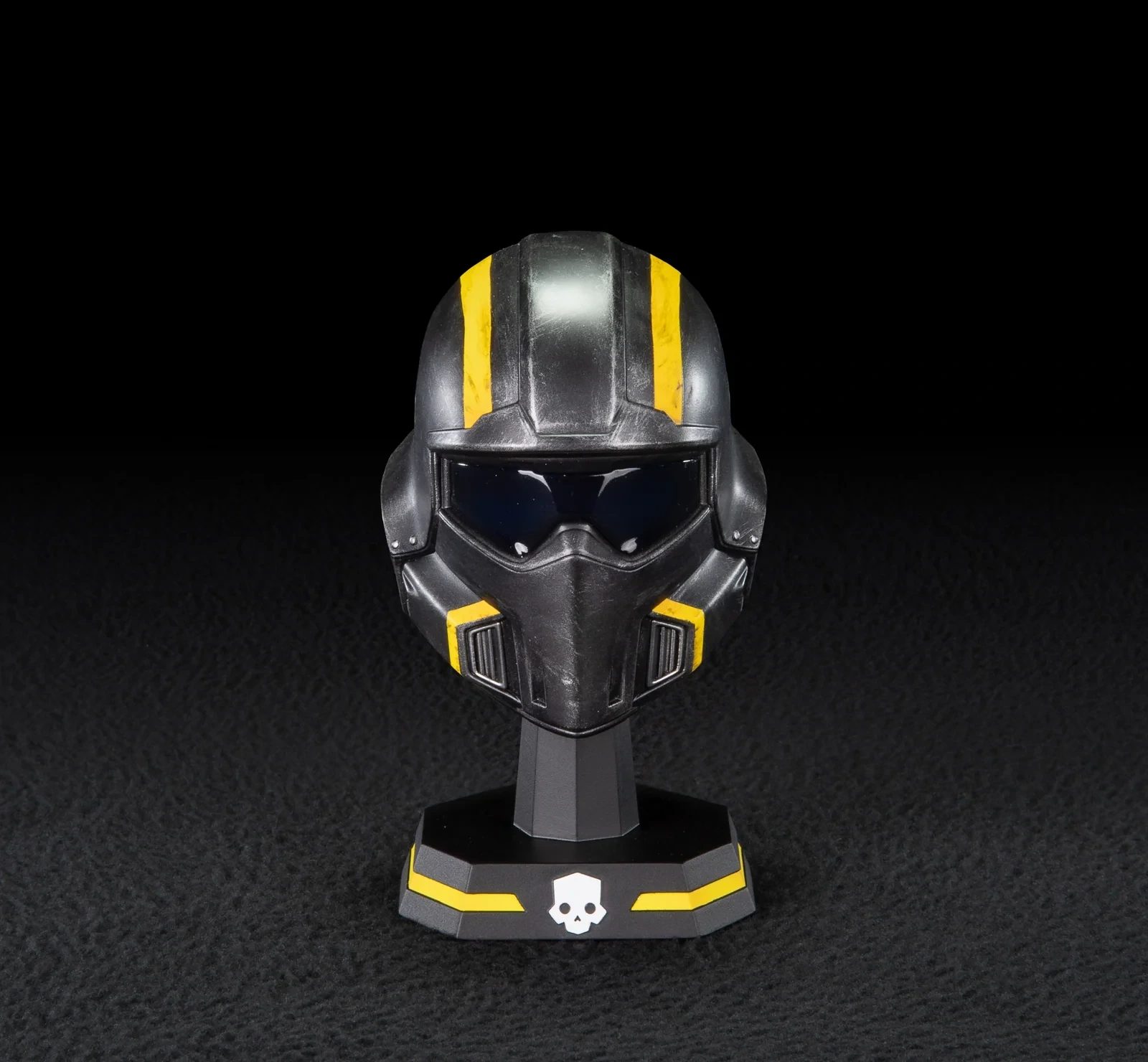 Helldivers 2: B-01 Tactical Helmet 1:4 Scale Replica